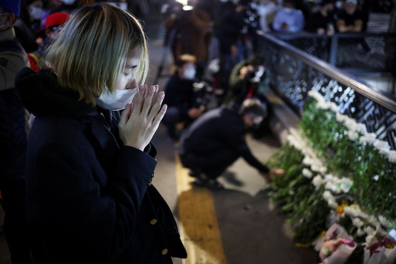 &copy; Reuters. Reação à tragédia em Seul
 30/10/2022    REUTERS/Kim Hong-ji