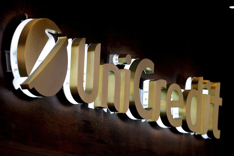 UniCredit raises full-year guidance on net interest income