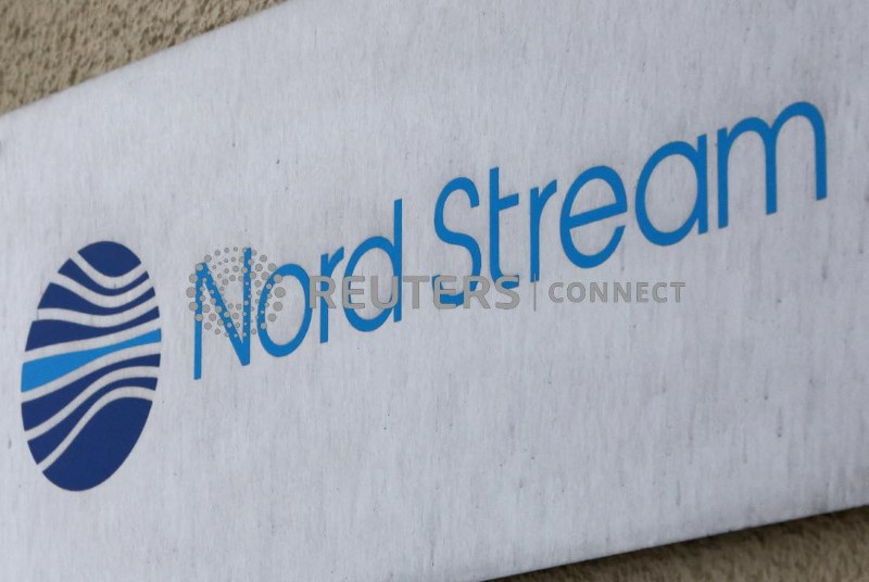 &copy; Reuters. Il logo Nord Stream AG a Vyborg, nell'oblast' di Leningrado in Russia. 22 agosto 2022.  REUTERS/Anton Vaganov