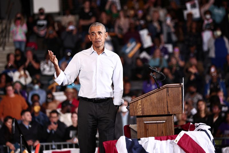 Obama warns 'more people are going to get hurt' if political climate persists