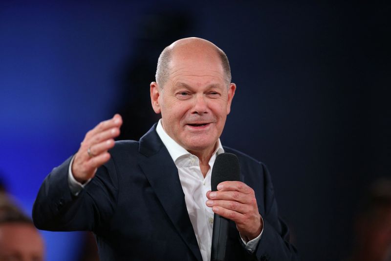 &copy; Reuters. FILE PHOTO: German Chancellor Olaf Scholz holds Chancellor-talks in Gifhorn, Germany, November 1, 2022.   REUTERS/Cathrin Mueller