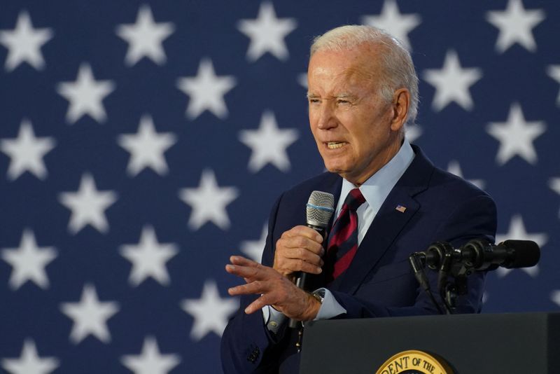&copy; Reuters. FILE PHOTO - U.S. President Joe Biden speaks about protecting Social Security, Medicare, and lowering prescription drug costs, during a visit to OB Johnson Park and Community Center, in Hallandale Beach, Florida, U.S. November 1, 2022. REUTERS/Kevin Lamar