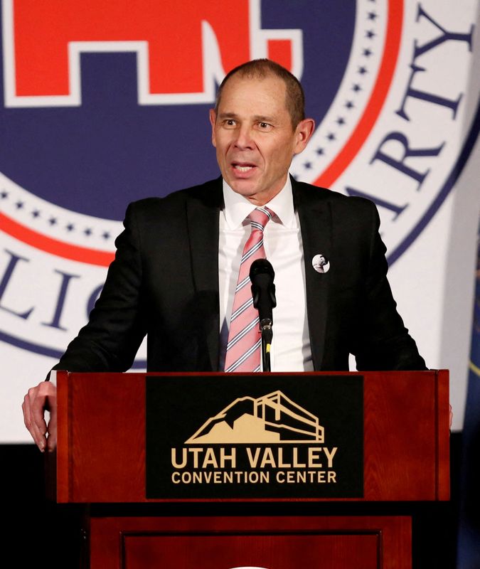 &copy; Reuters. FILE PHOTO: FILE PHOTO: Republican U.S. Rep. John Curtis of Utah, running for re-election to the U.S. House of Representatives in the 2022 U.S. midterm elections, speaks at the Utah County Republican Party Lincoln Day Dinner, in Provo, Utah, U.S. February