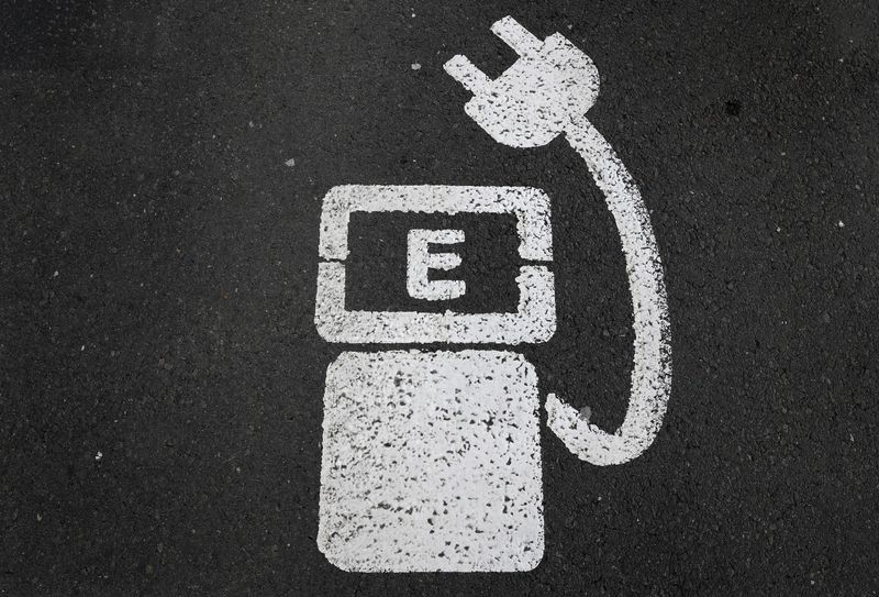 Europe leans on Asia for 'homegrown' EV batteries