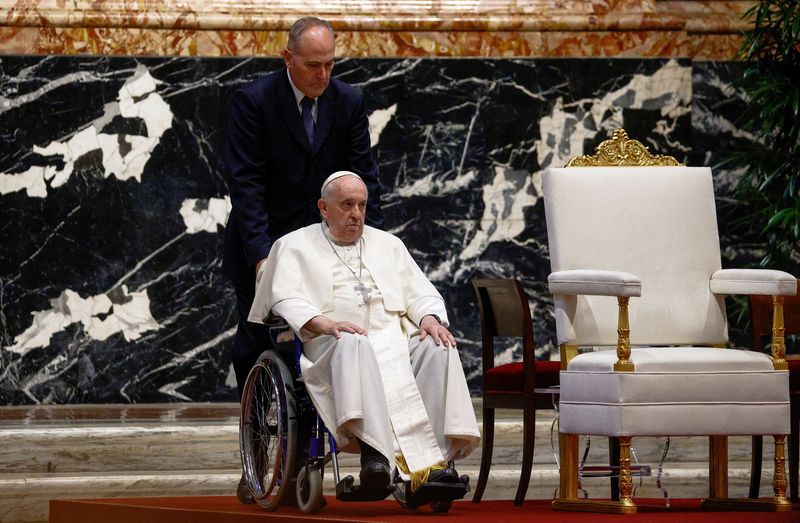 &copy; Reuters. Papa celebra missa no Vaticano
02/11/2022 REUTERS/Guglielmo Mangiapane