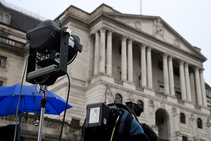 &copy; Reuters. Broadcast crew equipment is seen outside of the Bank of England building, in London, Britain November 3, 2022. REUTERS/Toby Melville