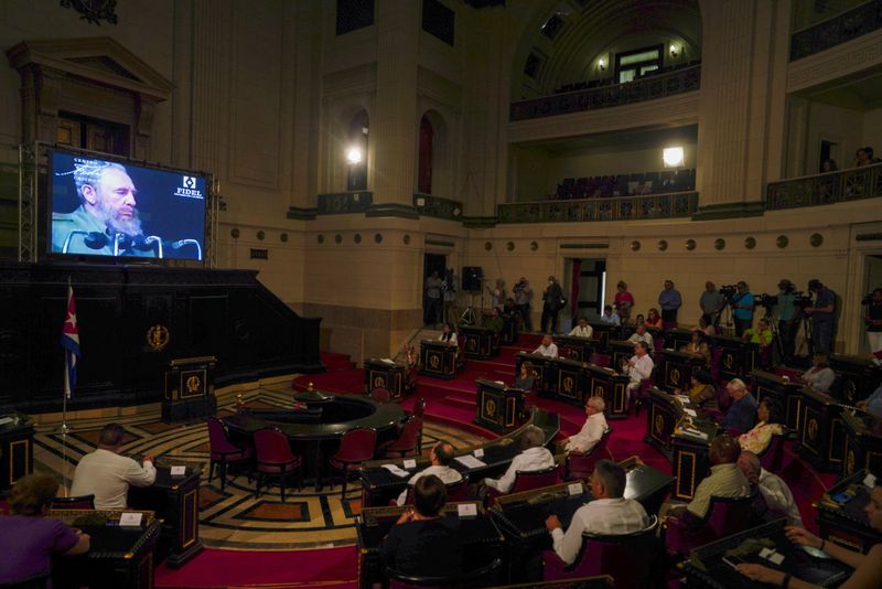 &copy; Reuters. Audiência pública contra o embargo comercial dos EUA sobre Cuba na Assembleia Nacional de Havana. 27 outubro, 2022.REUTERS/Alexandre Meneghini