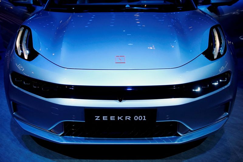 &copy; Reuters. FILE PHOTO: A Zeekr 001 electric vehicle (EV) by Geely is seen displayed at the Zeekr booth during a media day for the Auto Shanghai show in Shanghai, China April 19, 2021. REUTERS/Aly Song