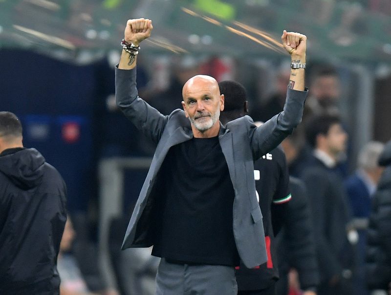 &copy; Reuters. ستيفانو بيولي مدرب فريق ميلان المنافس في الدوري الإيطالي لكرة القدم يوم الثاني من نوفمبر تشرين الثاني 2022. تصوير: دانييل ماسكولو - رويترز.