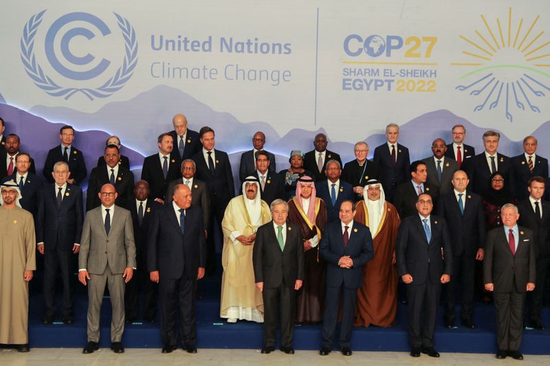 &copy; Reuters. 　地球温暖化対策を話し合うエジプトでのＣＯＰ２７は、１１月７日に首脳級会合が始まった。グテレス国連事務総長は、温暖化対策において世界の２大経済大国である米中は、問題解決に