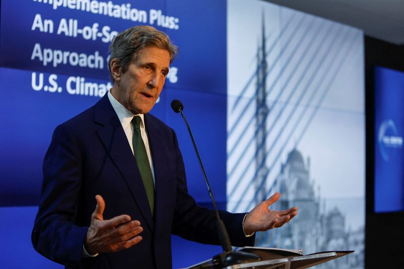 &copy; Reuters. John Kerry na COP27 
 8/11/2022   REUTERS/Mohammed Salem