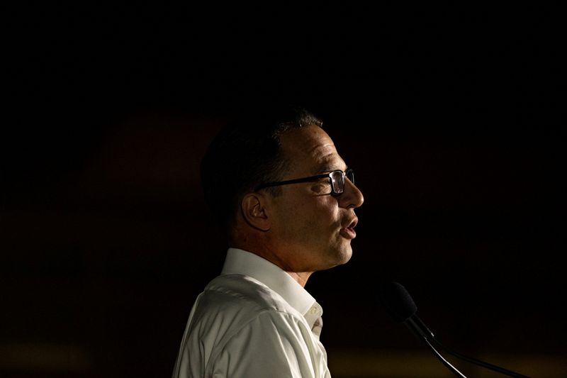 &copy; Reuters. Candidato democrata ao governo da Pensilvânia Josh Shapiro
 6/11/2022   REUTERS/Hannah Beier