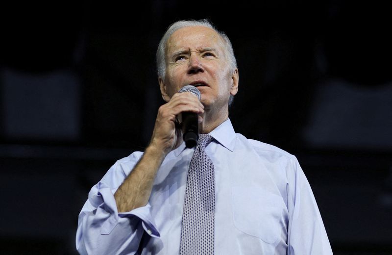 &copy; Reuters. FILE PHOTO: U.S. President Joe Biden speaks during a rally with Democratic nominee for Maryland Governor Wes Moore, U.S. Senator Chris Van Hollen and other Maryland Democrats, at Bowie State University in Bowie, Maryland, U.S., November 7, 2022. REUTERS/L