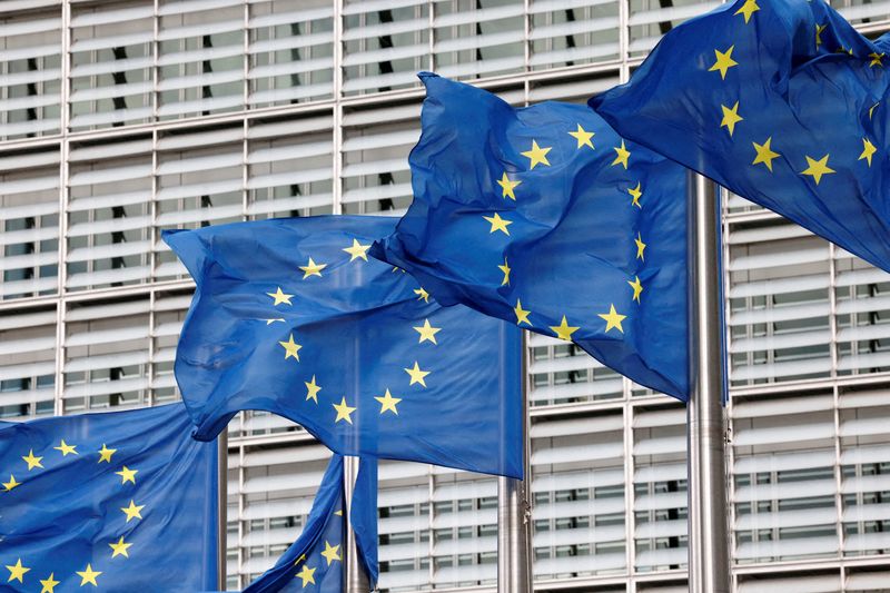 &copy; Reuters. FILE PHOTO: European Union flags flutter outside the EU Commission headquarters in Brussels, Belgium, September 28, 2022. REUTERS/Yves Herman