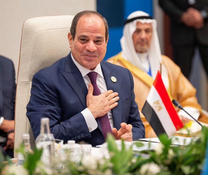 &copy; Reuters. FILE PHOTO: Egypt's President Abdel Fattah al-Sisi attends the second edition of the summit of the Green Middle East Initiative, held on the sidelines of the COP27 climate conference at Sharm el-Sheikh, in Egypt, November 7, 2022. Bandar Algaloud/Courtesy