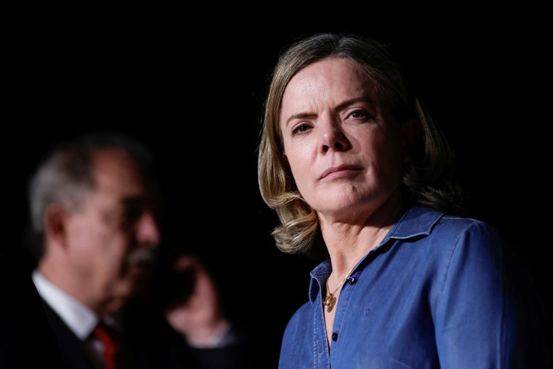 &copy; Reuters. Presidente do PT, Gleisi Hoffmann, durante entrevista  coletiva em Brasília
10/11/2022 REUTERS/Adriano Machado