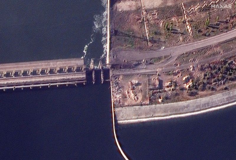 New damage to major dam near Kherson after Russian retreat -Maxar satellite