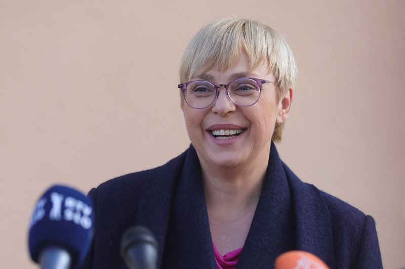 &copy; Reuters. Slovenian presidential candidate Natasa Pirc Musar speaks to the media during the second round of presidential elections in Radomlje, Slovenia, November 13, 2022. REUTERS/Borut Zivulovic