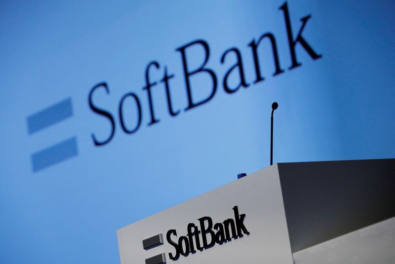 &copy; Reuters. FOTO DE ARCHIVO: El logotipo de SoftBank Corp en una conferencia de prensa en Tokio