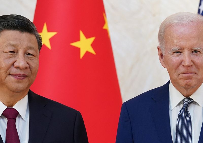 &copy; Reuters. Presidentes da China, Xi Jinping, e dos Estados Unidos, Joe Biden, durante encontro em Bali, na Indonésia
14/11/2022 REUTERS/Kevin Lamarque