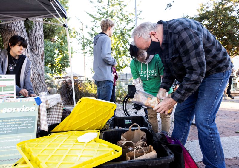 World making little progress on food waste, a big climate problem