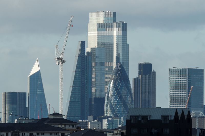 &copy; Reuters. FILE PHOTO: A view shows London's skyline amid the coronavirus disease (COVID-19) outbreak, in London, Britain November 2, 2020. REUTERS/Matthew Childs