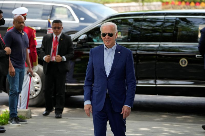 &copy; Reuters. Le président américain Joe Biden lors du sommet du G20 à Bali, en Indonésie. /Photo prise le 16 novembre 2022/REUTERS/Dita Alangkara