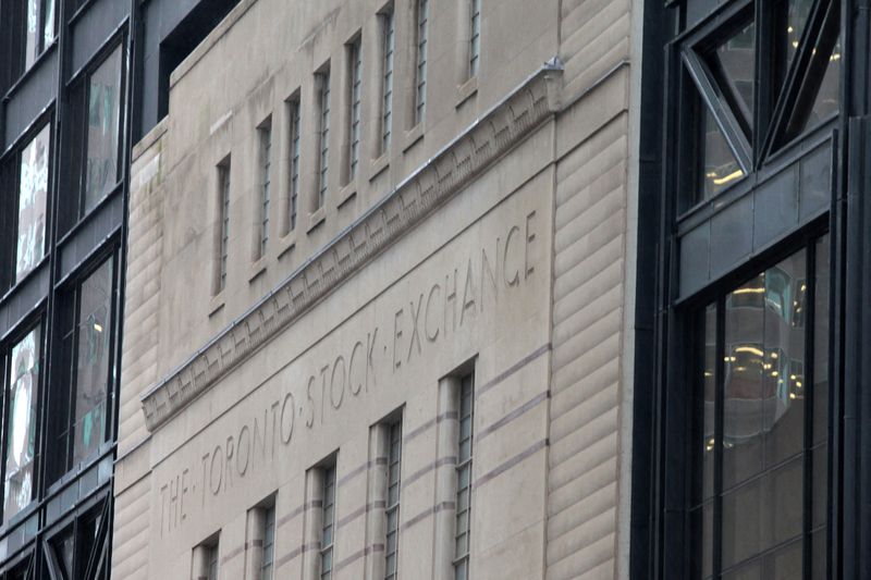 &copy; Reuters. FILE PHOTO: The Art Deco facade of the original Toronto Stock Exchange building is seen on Bay Street in Toronto, Ontario, Canada January 23, 2019.   REUTERS/Chris Helgren/File Photo