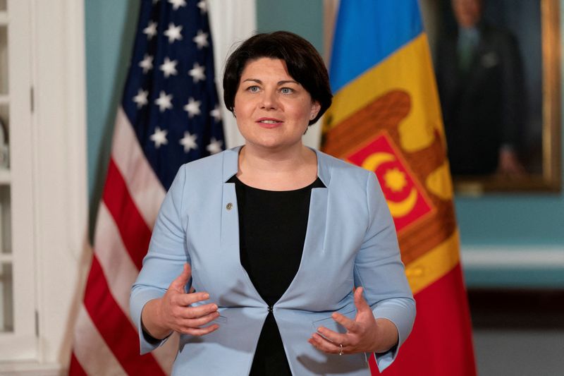 Moldova's PM nominates new economy minister as problems mount