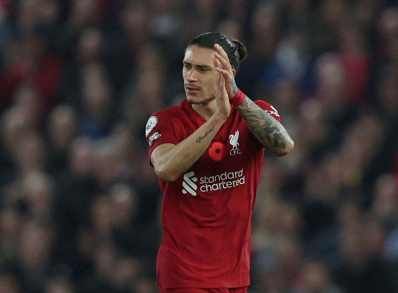 &copy; Reuters. Nov 12, 2022 Foto de archivo del delantero de Liverpool Darwin Nunez en un partido de la Premier League ante Southampton 
REUTERS/Russell Cheyne/ 