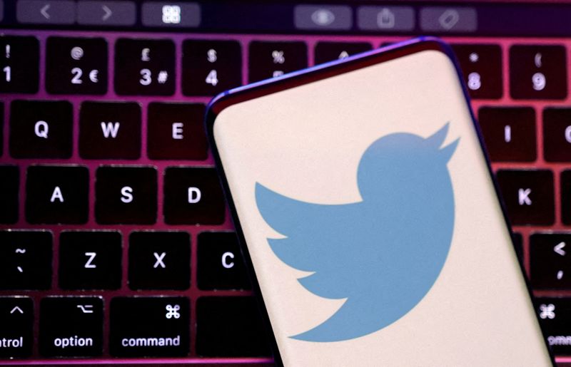 &copy; Reuters. FILE PHOTO: FILE PHOTO: Twitter app logo is seen in this illustration taken, August 22, 2022. REUTERS/Dado Ruvic/Illustration/File Photo/File Photo