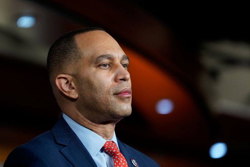 &copy; Reuters. Parlamentar Hakeem Jeffries
02/02/2022
REUTERS/Elizabeth Frantz