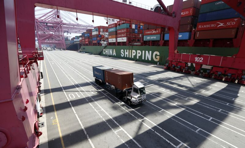 &copy; Reuters. FILE PHOTO: A truck transports containers at Hanjin Shipping's container terminal at the Busan New Port in Busan, about 420 km (261 miles) southeast of Seoul August 8, 2013. REUTERS/Lee Jae-Won/File Photo