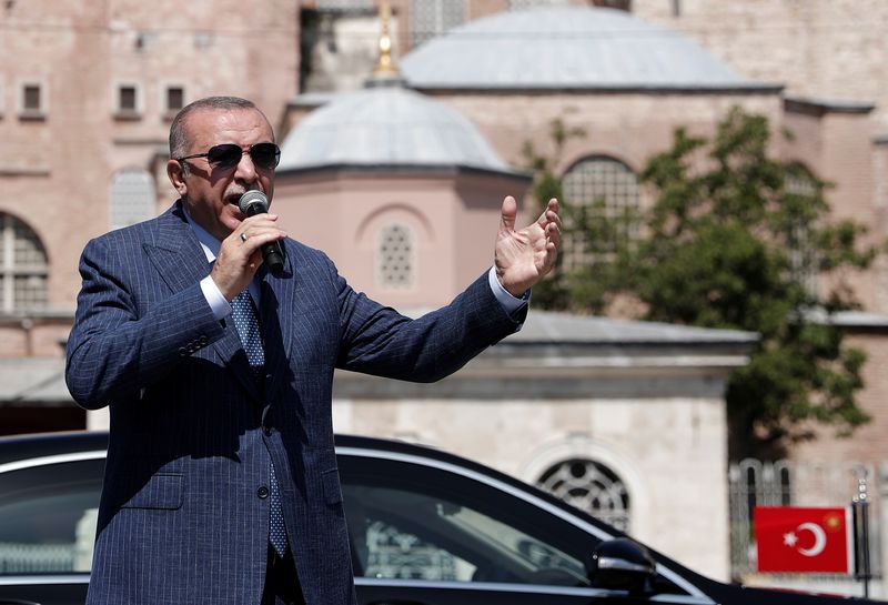 &copy; Reuters. FILE PHOTO: Turkish President Tayyip Erdogan talks to the media after attending Friday prayers at Hagia Sophia Grand Mosque in Istanbul, Turkey August 7, 2020. REUTERS/Murad Sezer/File Photo