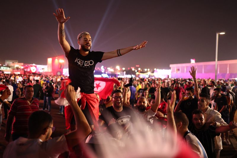 &copy; Reuters. Foto de archivo del "Fan Fest" del Mundial de Qatar en el Al Bidda Park, Doha
Nov 19, 2022 
 REUTERS/Marko Djurica