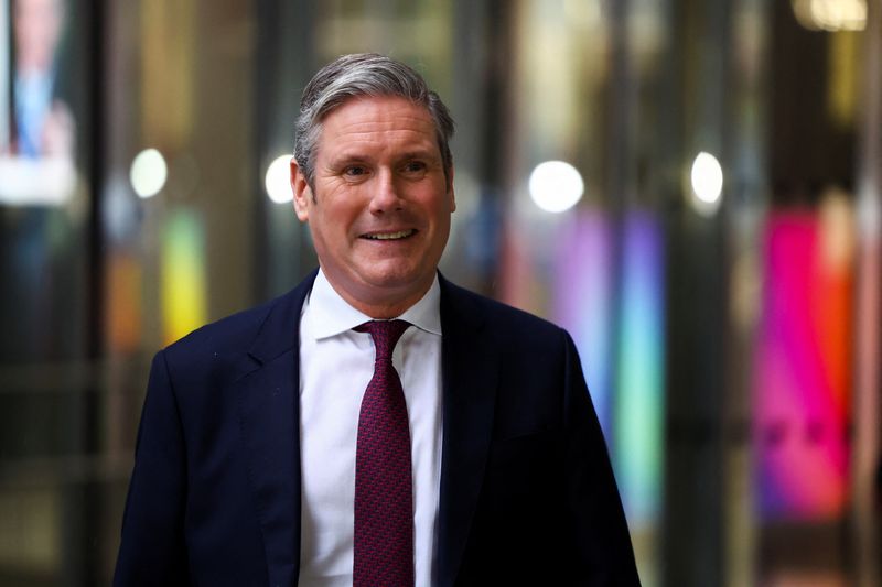 &copy; Reuters. FILE PHOTO: British Labour Party leader Keir Starmer looks on outside BBC Broadcasting House in London, Britain October 23, 2022. REUTERS/Henry Nicholls