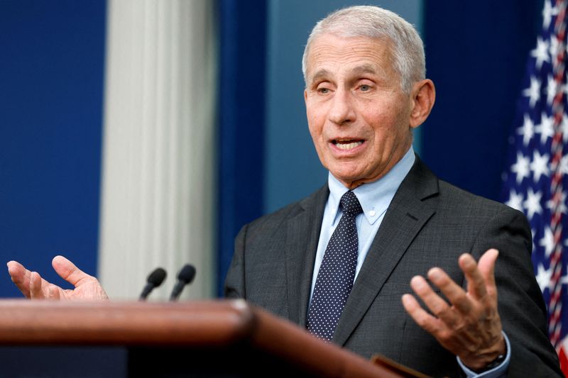 Fauci pleads with Americans to get COVID shot in final White House briefing