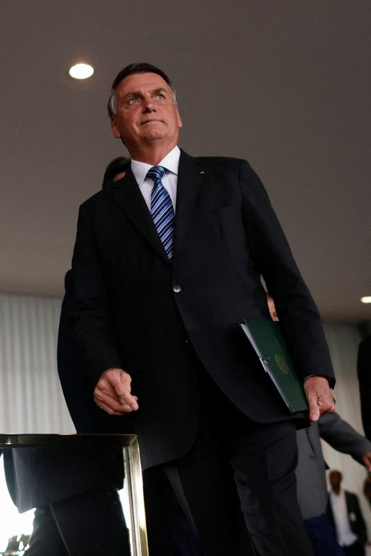 © Reuters. Bolsonaro no Palácio do Planalto em 1 de novembro 
1/11/2022
Adriano Machado/Reuters 