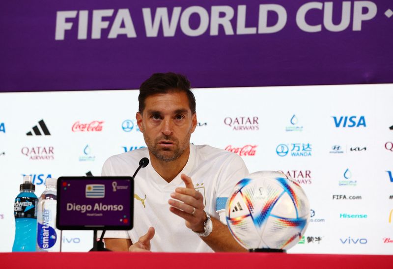 &copy; Reuters. Técnico da seleção do Uruguai, Diego Alonso, durante entrevista coletiva em Doha
23/11/2022 REUTERS/Gareth Bumstead