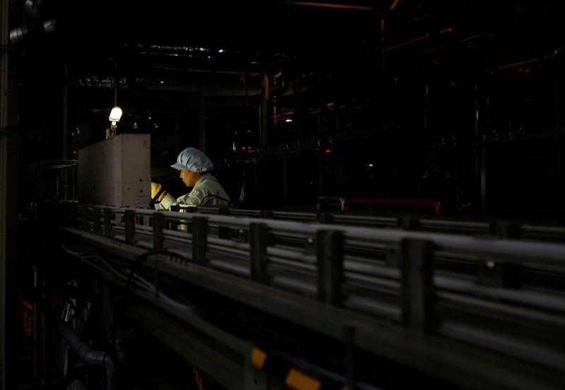 Japan Nov factory activity shrinks at quickest pace in 2 years