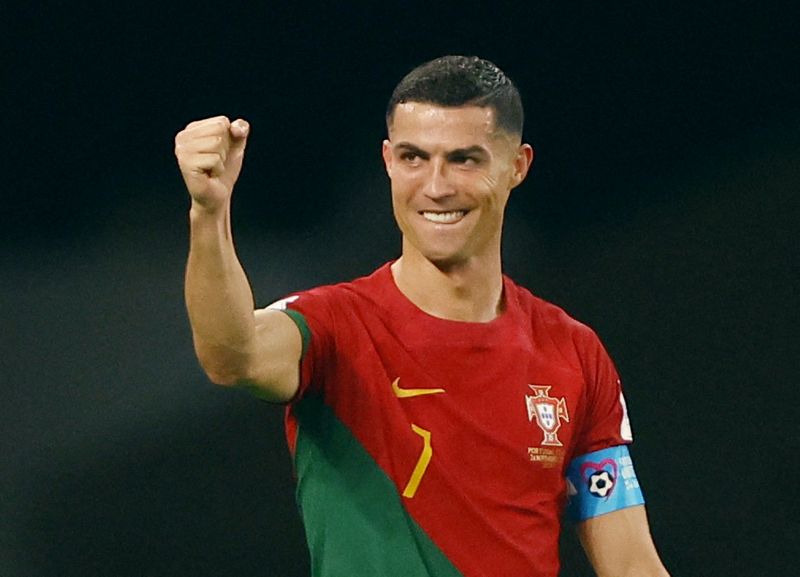 © Reuters. Soccer Football - FIFA World Cup Qatar 2022 - Group H - Portugal v Ghana - Stadium 974, Doha, Qatar - November 24, 2022  Portugal's Cristiano Ronaldo celebrates scoring their first goal REUTERS/Hannah Mckay