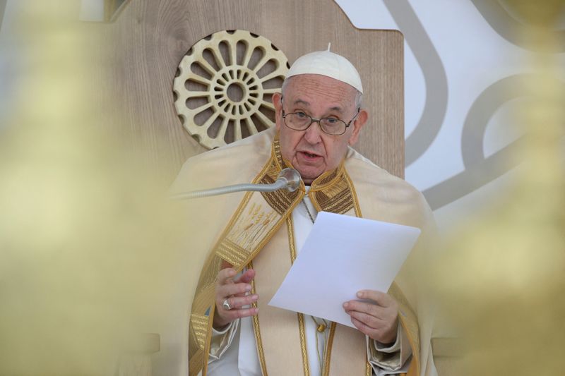 &copy; Reuters. Papa Francisco visita Matera para conclusão do 27º Congresso Eucarístico Nacional, em Matera, Itália
25/09/2022 
Mídia do Vaticano/Divulgação via REUTERS