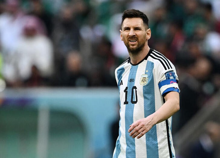 サッカー＝初戦黒星のアルゼンチン代表メッシ「絶対勝つ必要