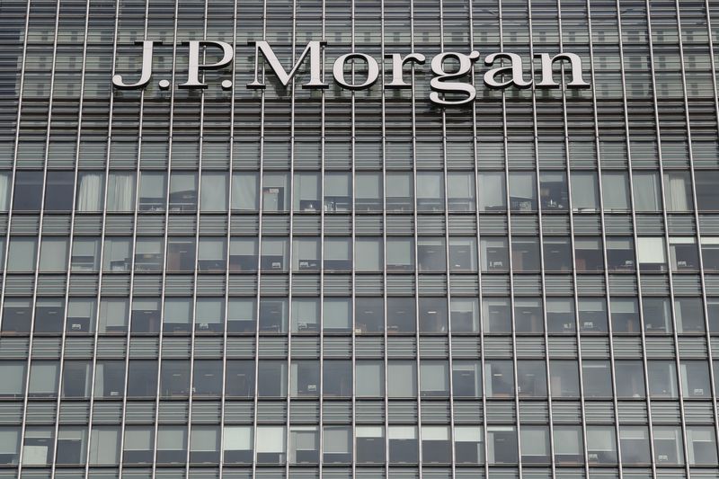 J.P.Morgan sees global bond yields dipping in 2023