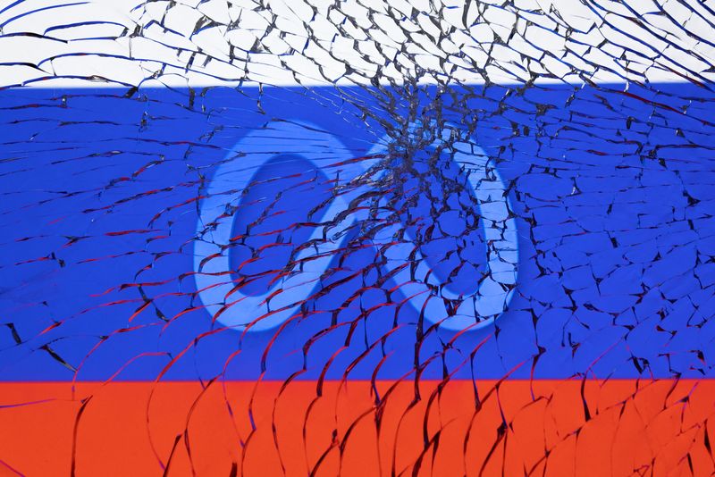 &copy; Reuters. Illustration montrant le logo de Meta et le drapeau russe. /Photo prise le 1er mars 2022/REUTERS/Dado Ruvic