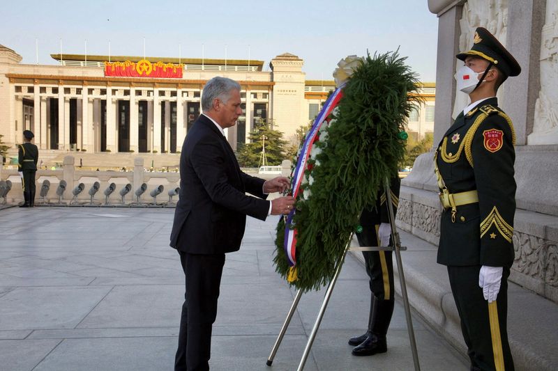 &copy; Reuters. Cuba's President Miguel Diaz-Canel attends a wreath-laying ceremony at the Monument to the People's Heroes at Tiananmen Square in Beijing, China, November 25, 2022. Alejandro Azcuy/Courtesy of Cuban Presidency/Handout via Reuters