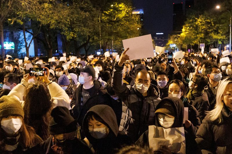 &copy; Reuters. Protesto em Pequim
 27/11/2022   REUTERS/Thomas Peter