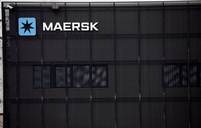 &copy; Reuters. FILE PHOTO: Maersk's logo is seen on top of a building at Zona Franca in Barcelona, Spain, November 3, 2022. REUTERS/Albert Gea