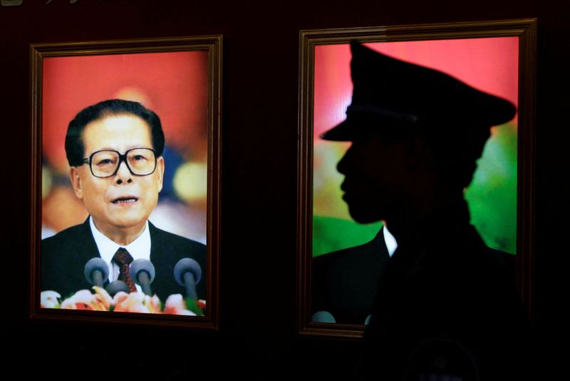 China's Jiang confounded doubters, mended U.S. ties