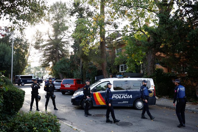 Espagne: Explosion à l'ambassade d'Ukraine, un blessé, dit la police